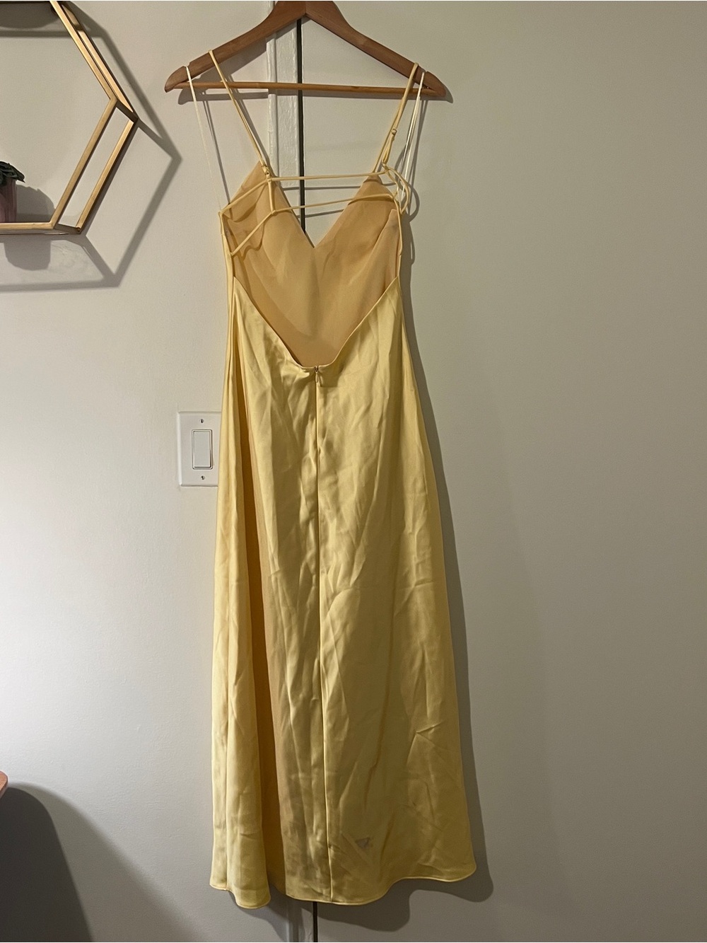 Zara Butter Yellow Satin Midi Slip Dress with Spaghetti Straps size s - Picture 4 of 9